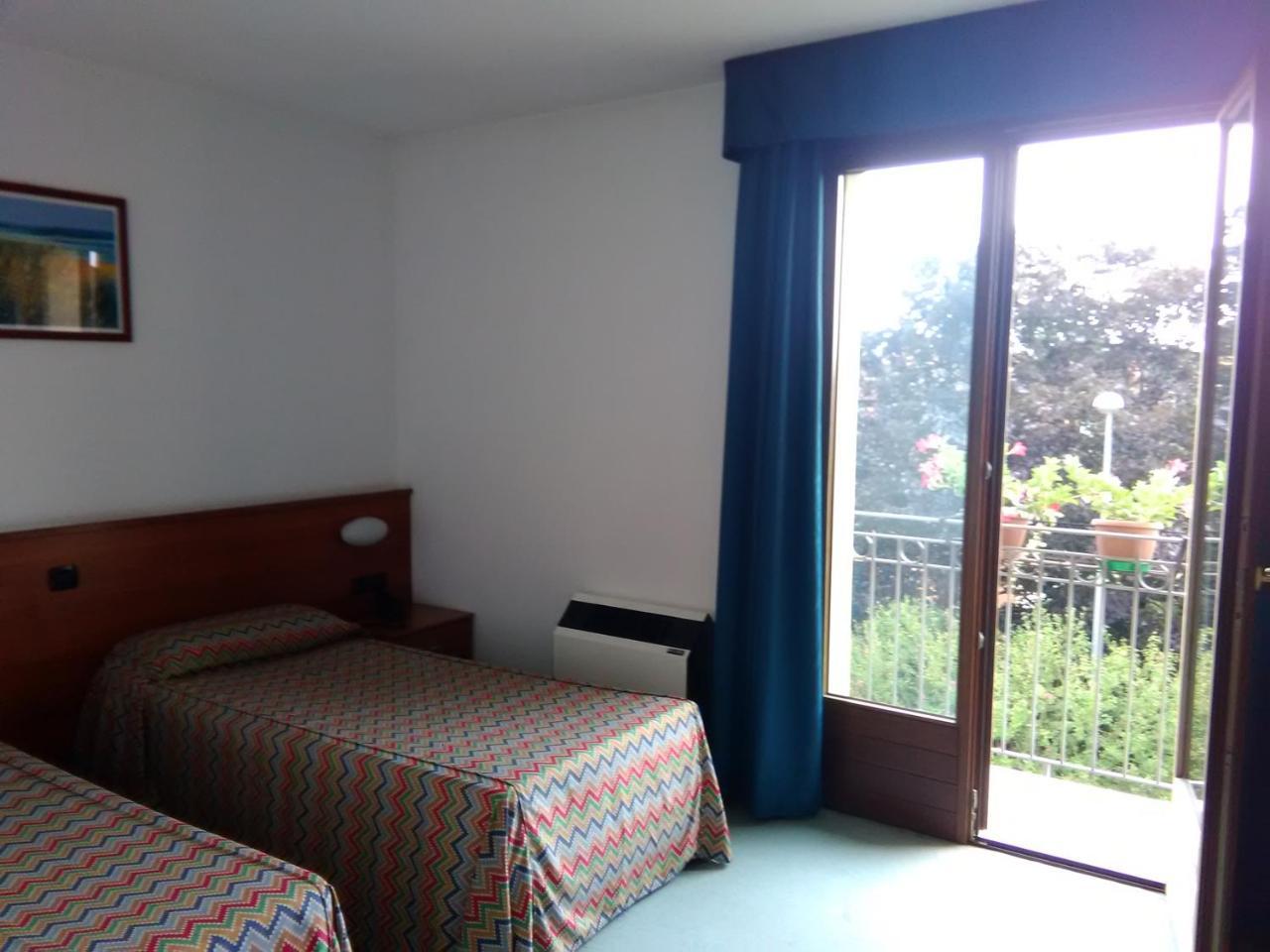 Hotel Naonis Cordenons Exterior foto